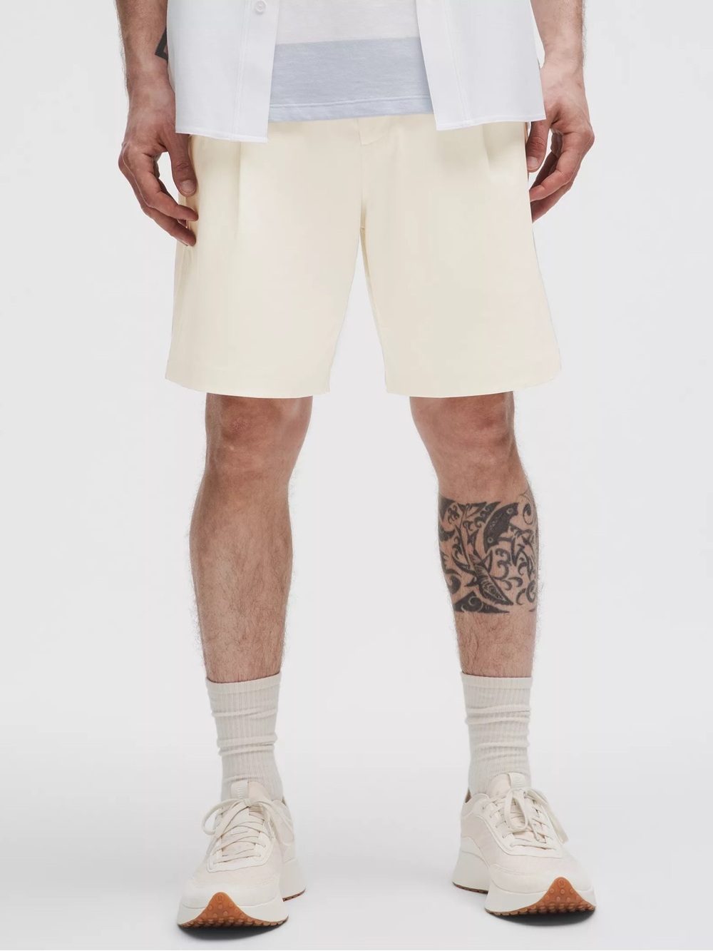 Lululemon Men’s 33” Woven Relaxed-Fit Pleated 8” Shorts